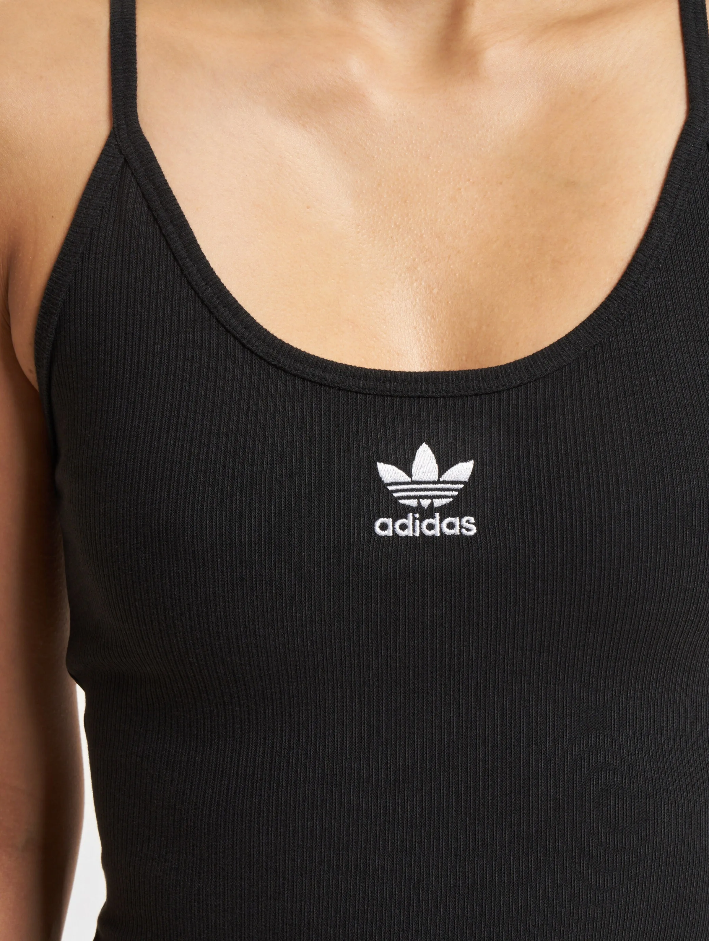 adidas Originals Ess Onesie