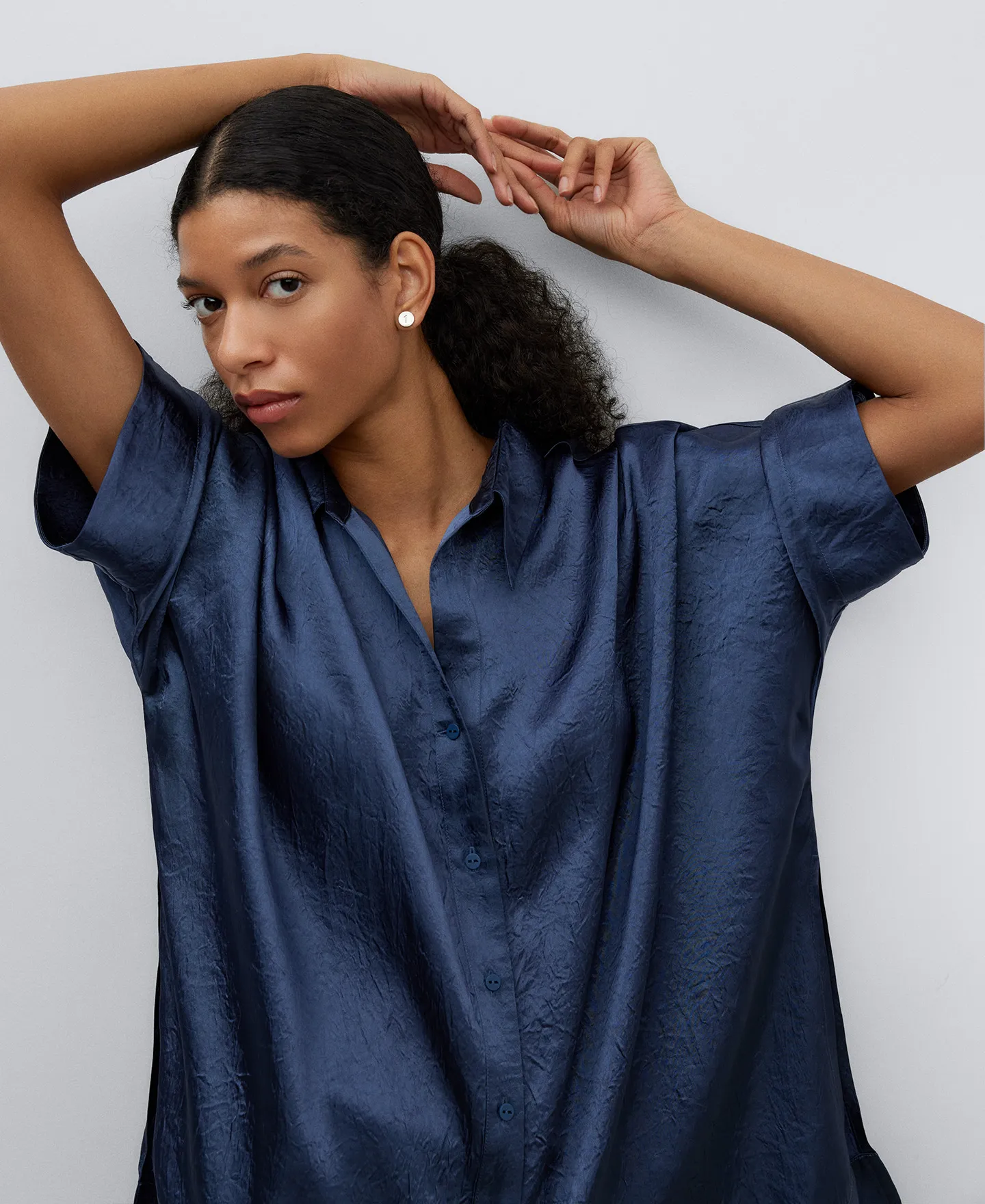 BLUE VNECK SHIRT WOMAN