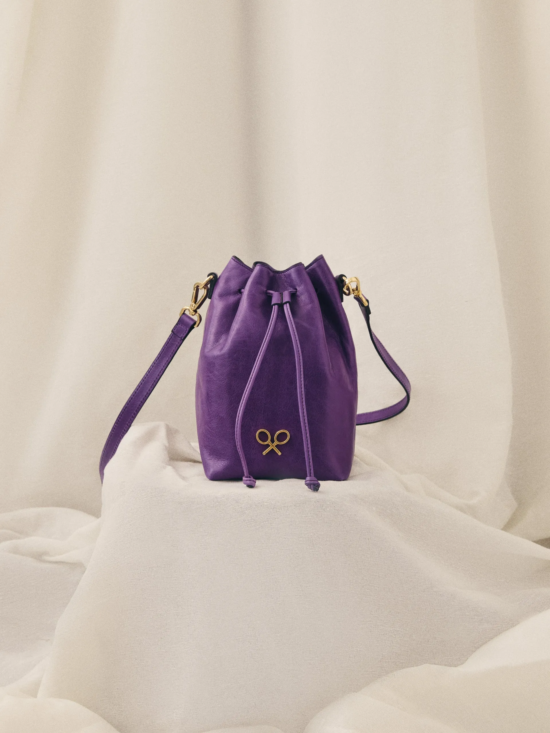 Bolso saco piel morado