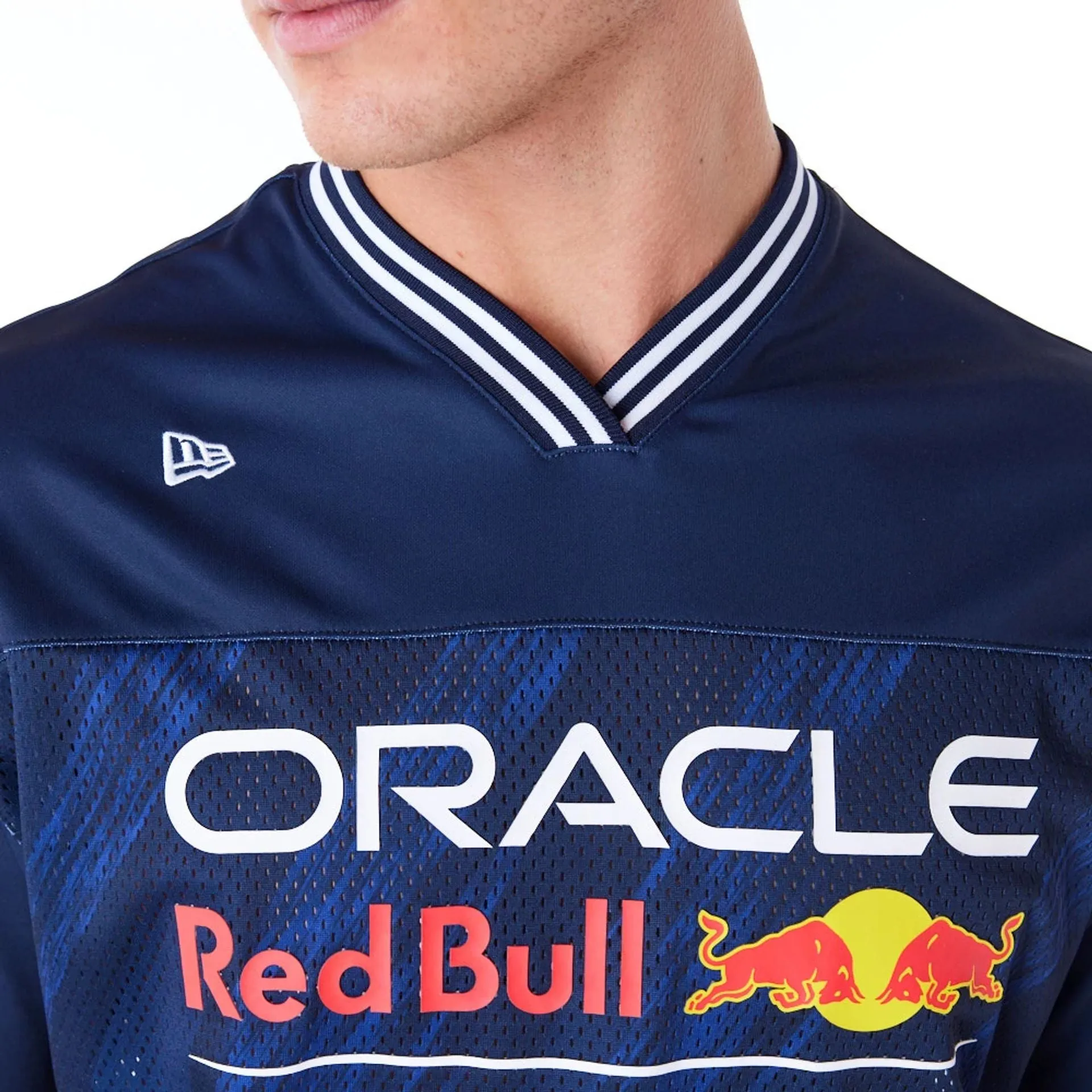 Camiseta Red Bull Sim Racing V Neck