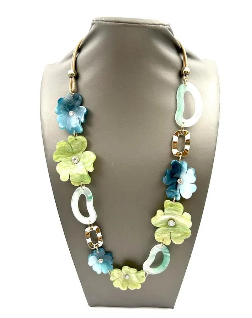 COLLARES MUJER VERDES Y AZULES CON VISTOSAS FLORES PARA EL VERANO