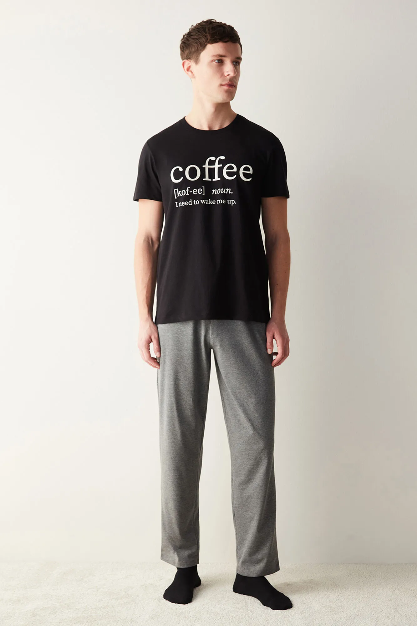 Conjunto de pijama estampado Coffee Written para hombre