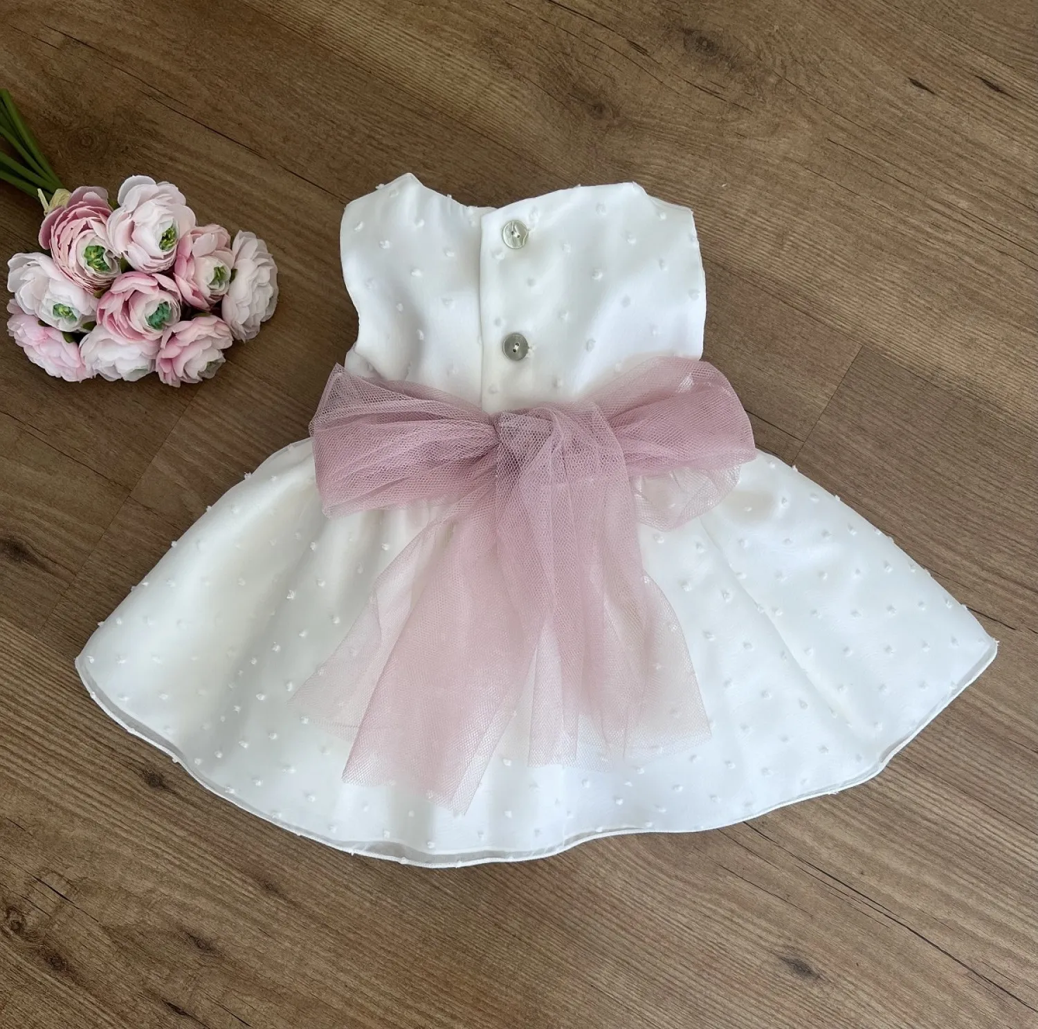 Dress for baptism or arras plumeti beige with pink or green