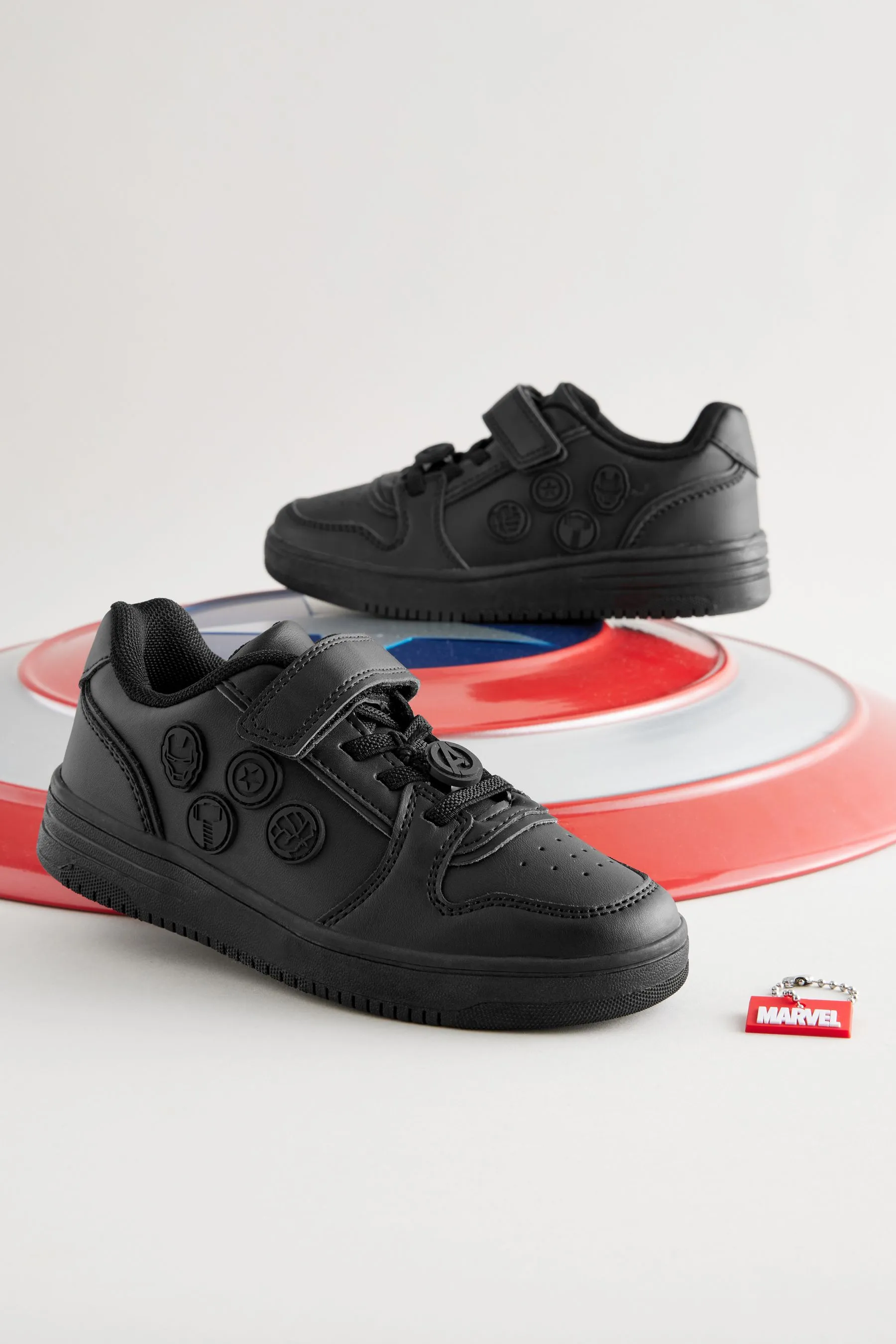 NEGRO  MARVEL 1 STRAP ELASTIC LACE SCHOOL SHOES