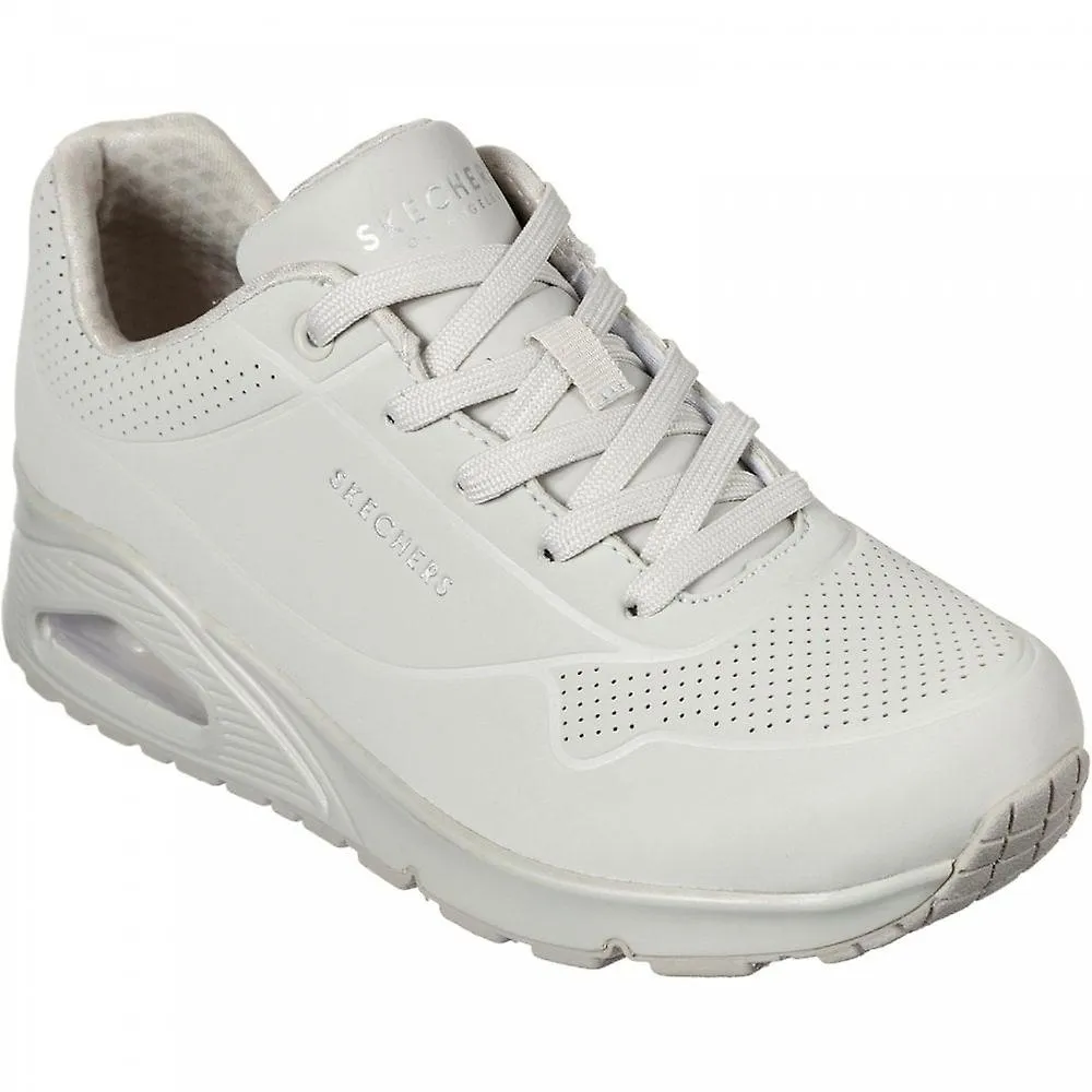 Skechers Uno Stand On Air para mujer | Blanco roto | Zapatilla de moda con cordones para mujer