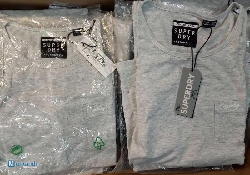 SuperDry stock de camisetas y tops para mujer