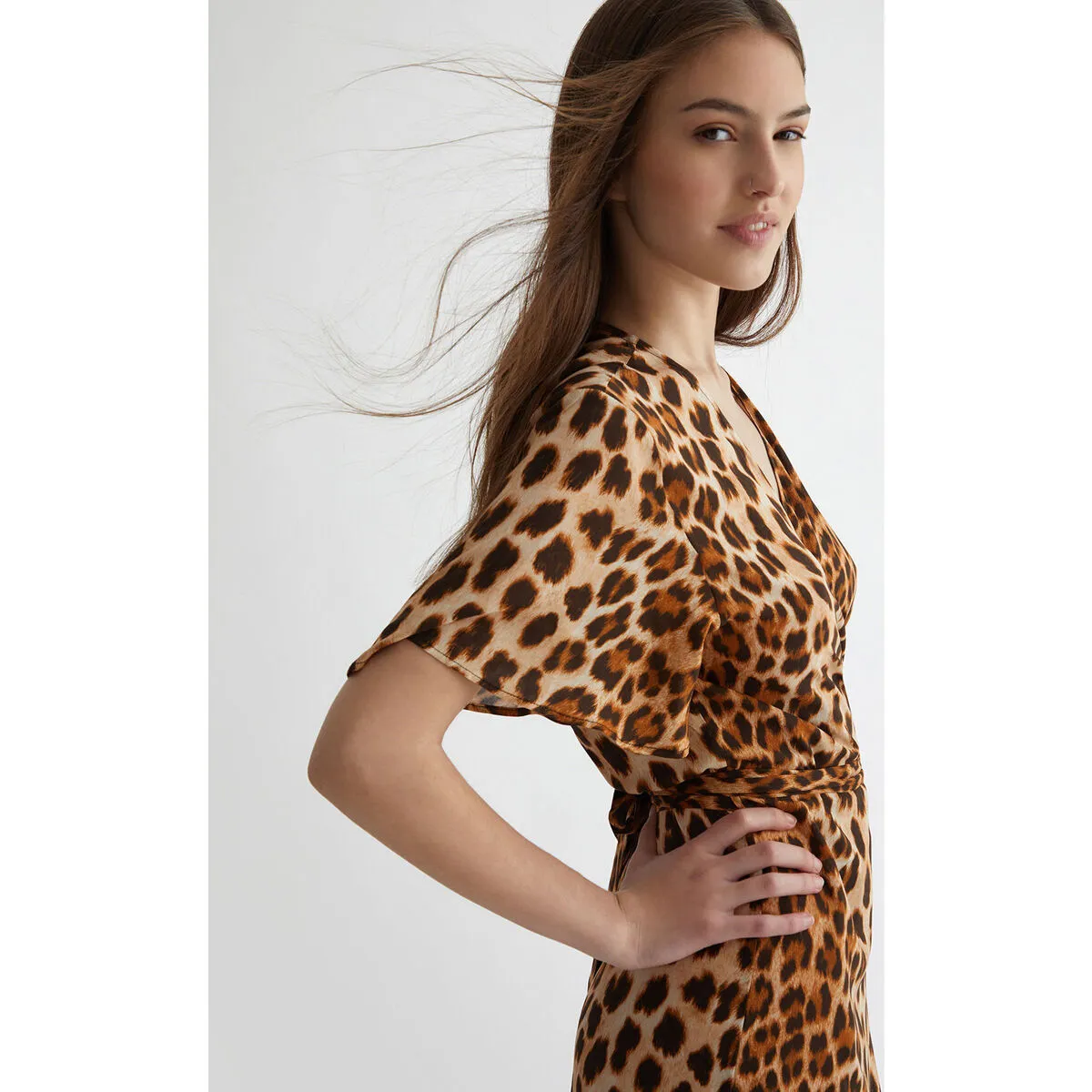 Vestido con estampado animal