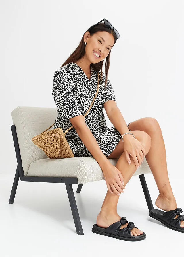 Vestido de viscosa sostenible Blanco lana/negro con estampado de leopardo