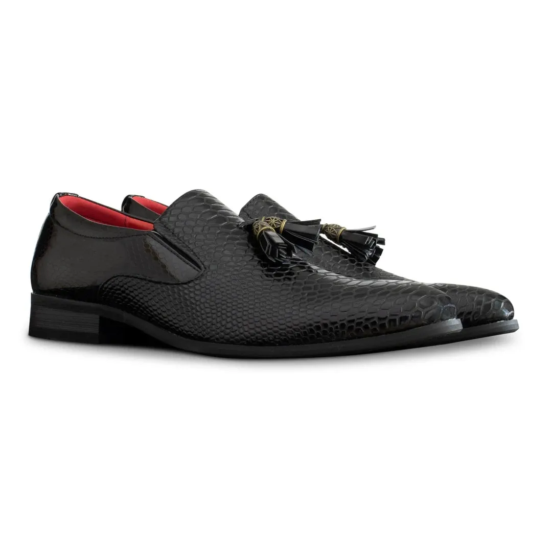 Zapatos de cuero sintético con patente de Serpiente en Negro Brillante de Charol y Borla para uso Elegante y Casual de hombre